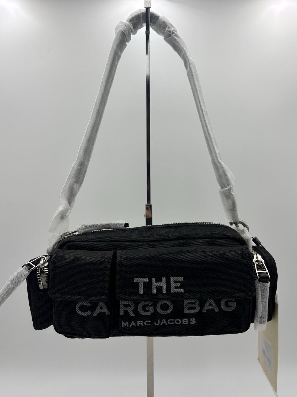 Marc Jacobs The Cargo Bag Black Canvas Shoulder Zip Pockets Logo Utility